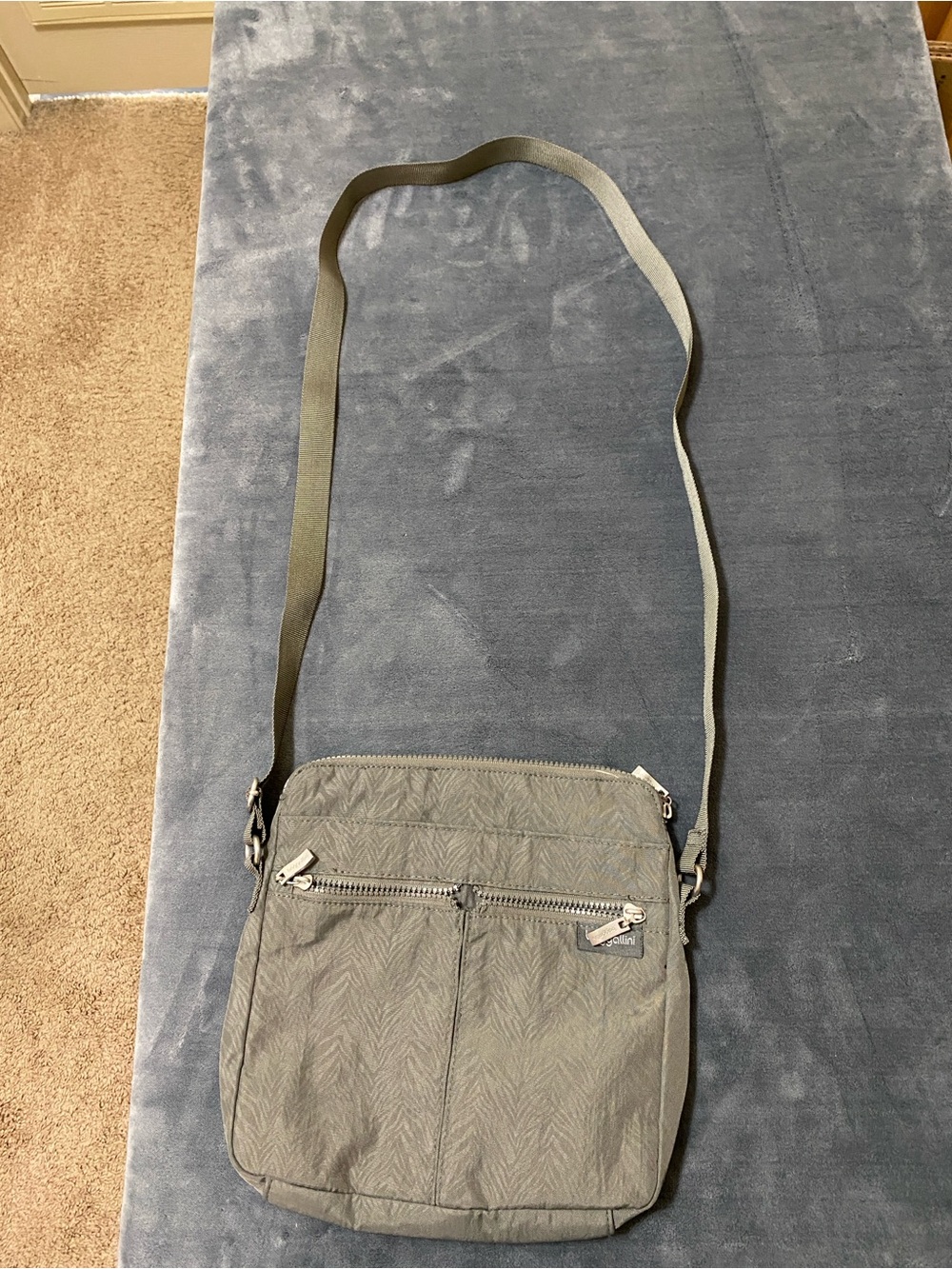 Baggallini Crossbody with Subtle Pattern